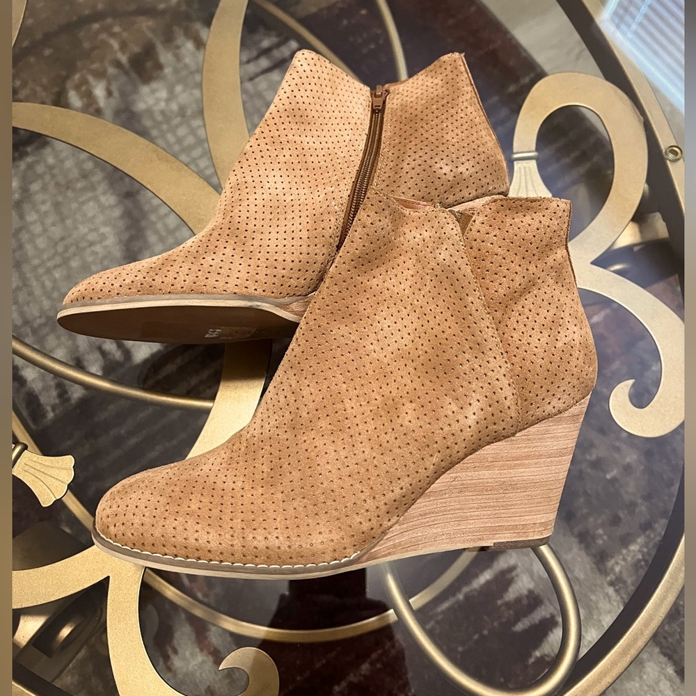 Brand new, never worn wedge suede booties